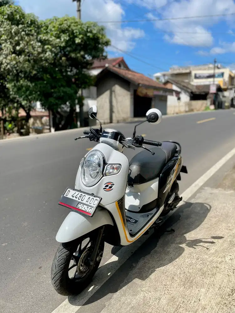 Honda Scoopy esp 2020