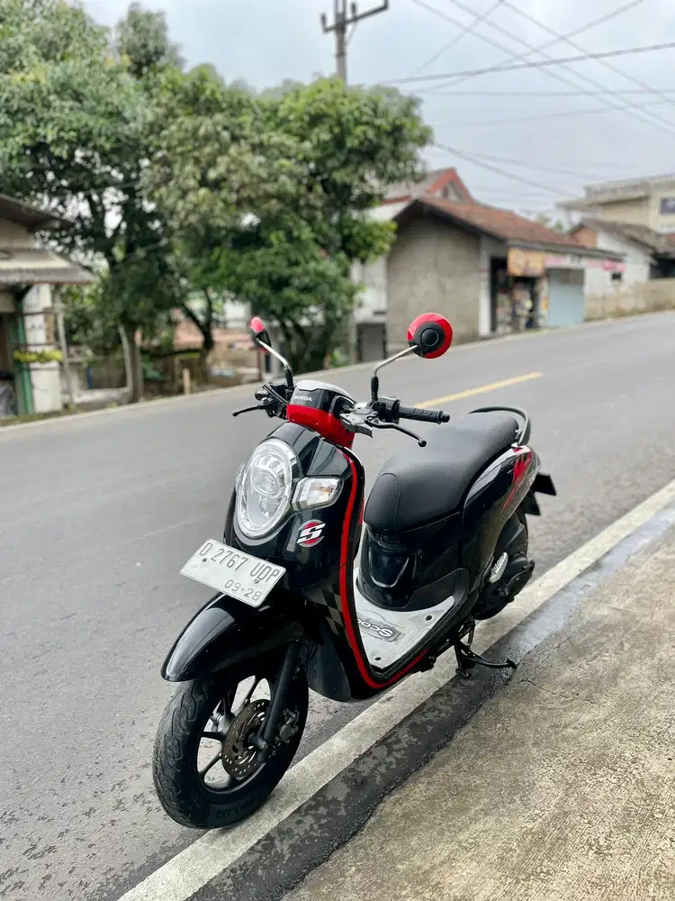 Honda Scoopy esp 2018