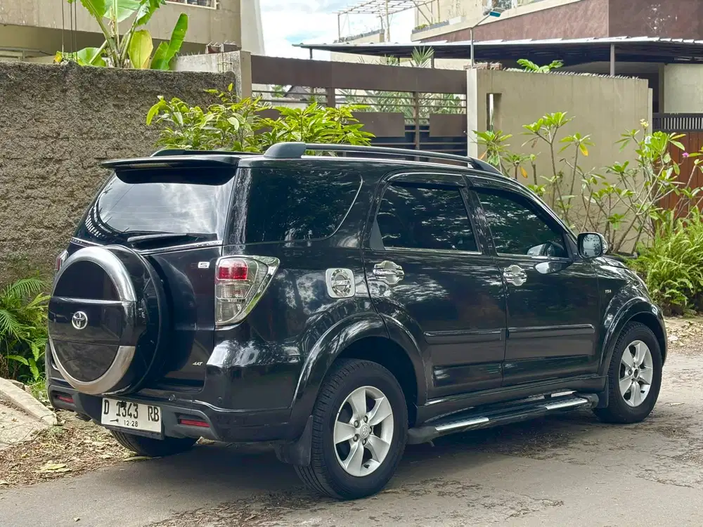 Toyota Rush 2012 Bensin