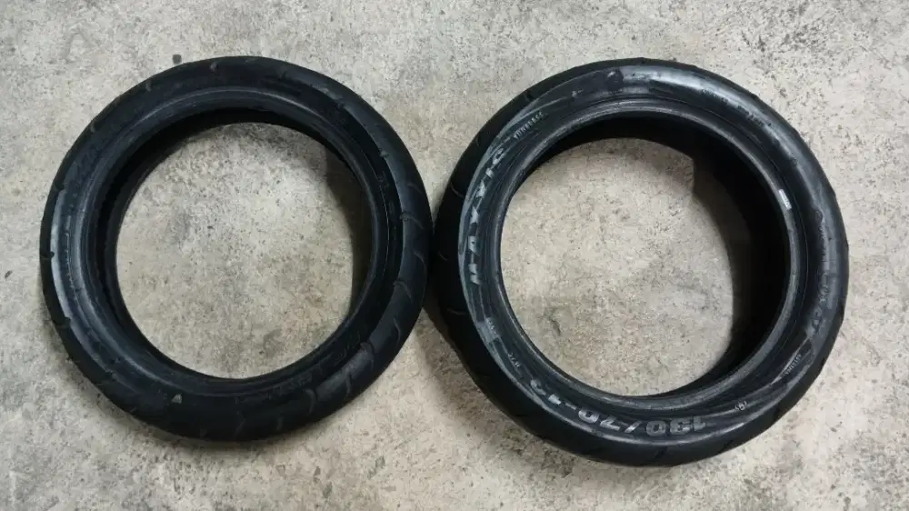 Ban NMAX IRC 110/70-13 Depan & Maxxis 130/70-13 Belakang cabutan nmax
