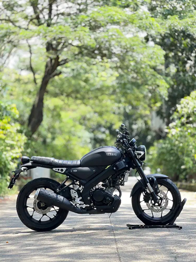 YAMAHA XSR 155 2021 HITAM KM 1K PAJAK HIDUP RASA BARU