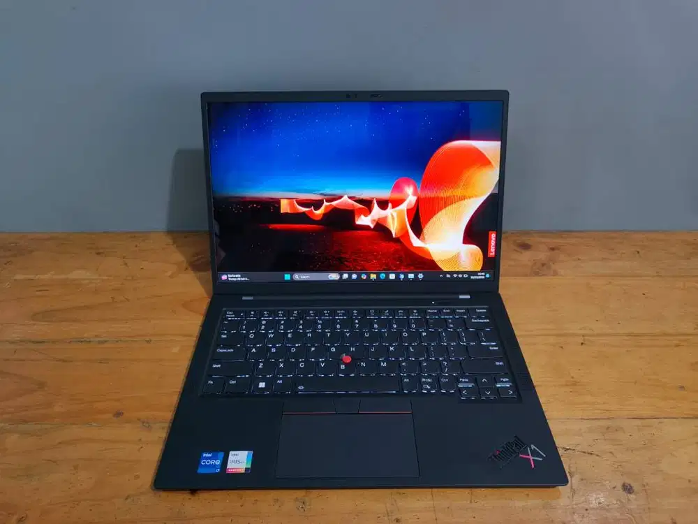 Thinkpad X1 Carbon 9th Gen i7-1185G7 RAM 32GB SSD 1TB 4K non touch