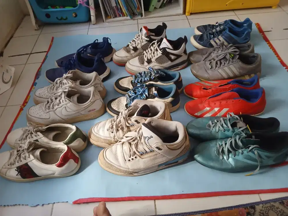 Sepatu bekas 10 pasang