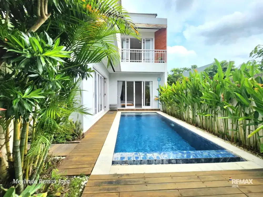 Villa Disewakan lokasi tenang di Pererenan.