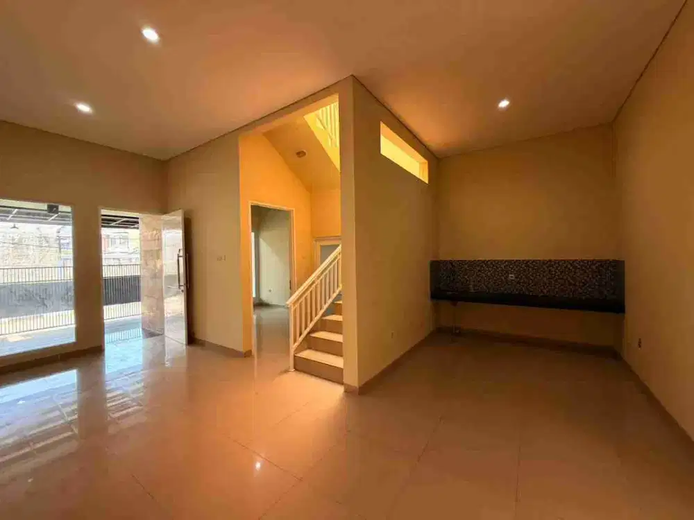 Disewakan Rumah 2 lantai di Mekar Wangi Bandung Kota