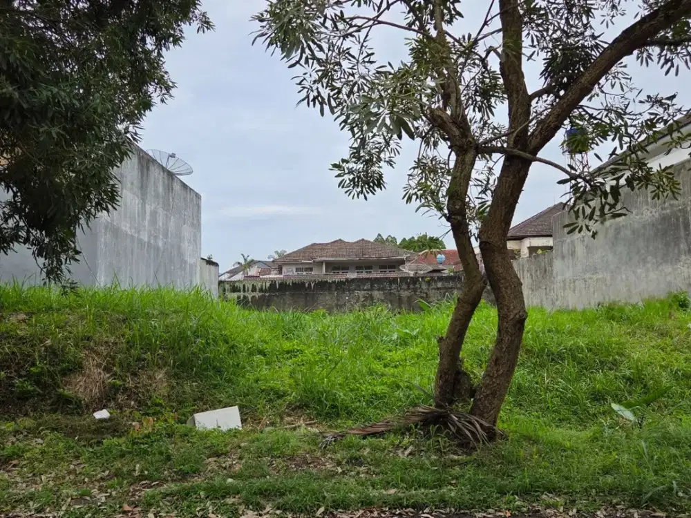 Jual Tanah Kavling siap bangun di Bukit Cinere Indah Depok lokasi di jalan utama.