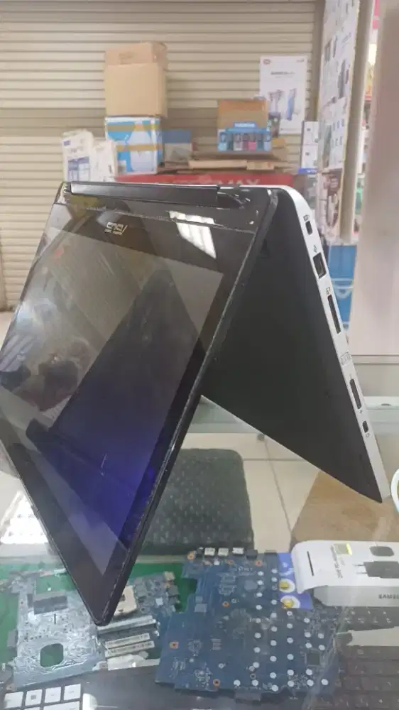 Laptop i3-Gen4
Geforce