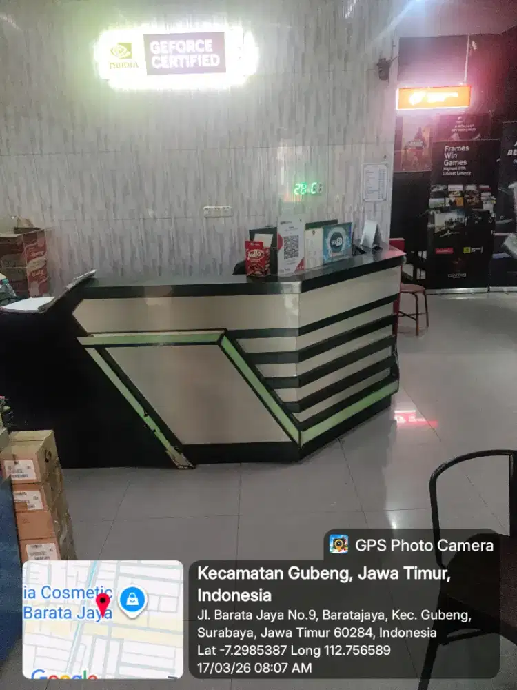 Loker operator warnet