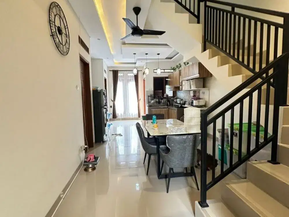 Rumah 2 Lantai Konsep Villa Dijual, di Tukad Balian Denpasar Area