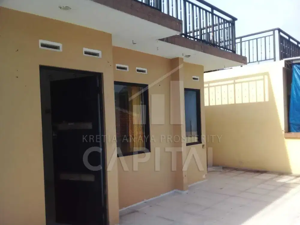 RUMAH STRATEGIS DI CIJEROKASO DEKAT GERBANG TOL DAN KAMPUS BESAR