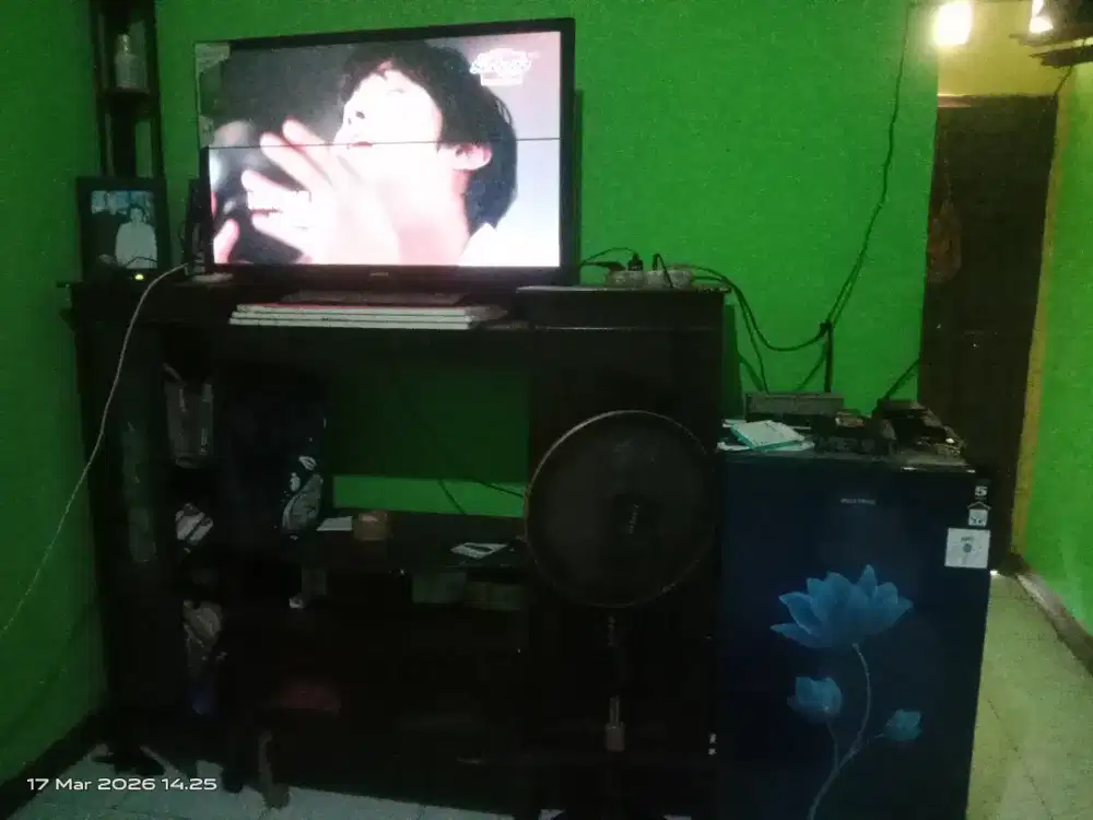 Di jual dalam bentuk sepaket