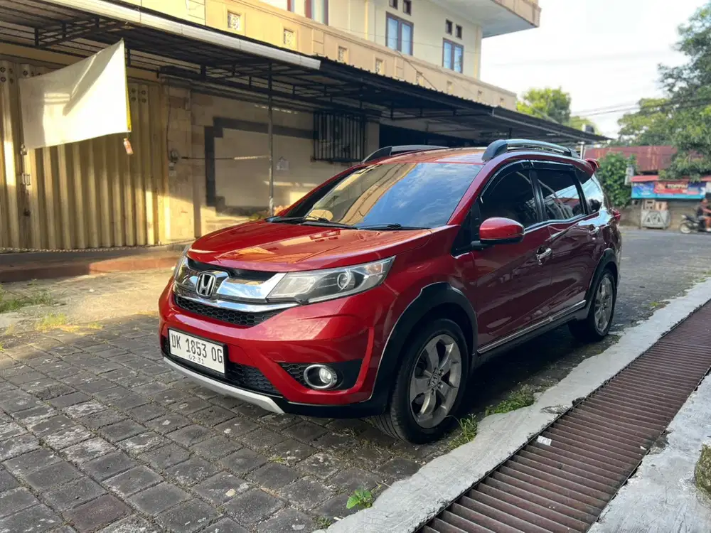 Honda BR-V E 2016 matic,bensin