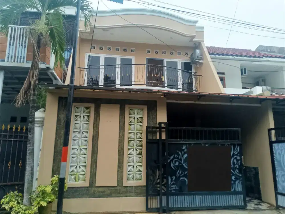 Rumah Cantik Hadap Taman di Taman Pulo Indah Penggilingan Cakung