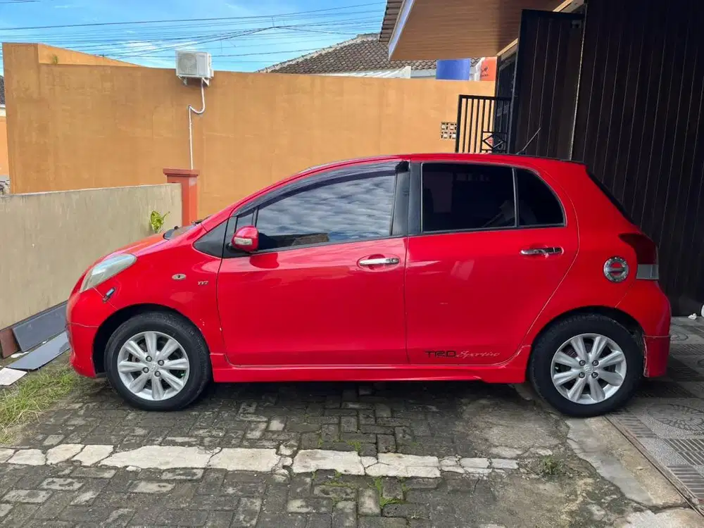Yaris E 2009 noken