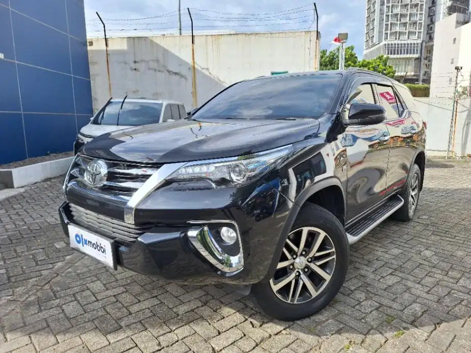 DP MURAH Toyota Fortuner 2.7 SRZ TRD Bensin-AT 2018 Hitam C86YB