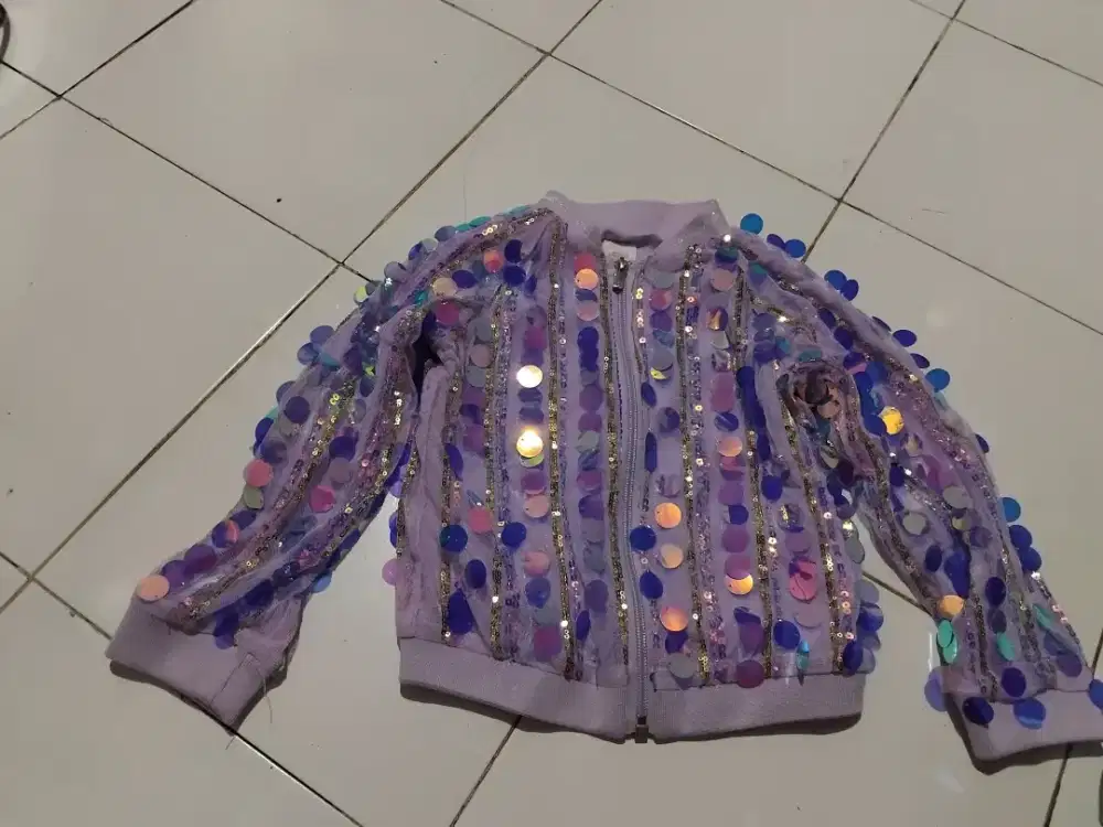 Baju anak prempuan usia 2-4 thun