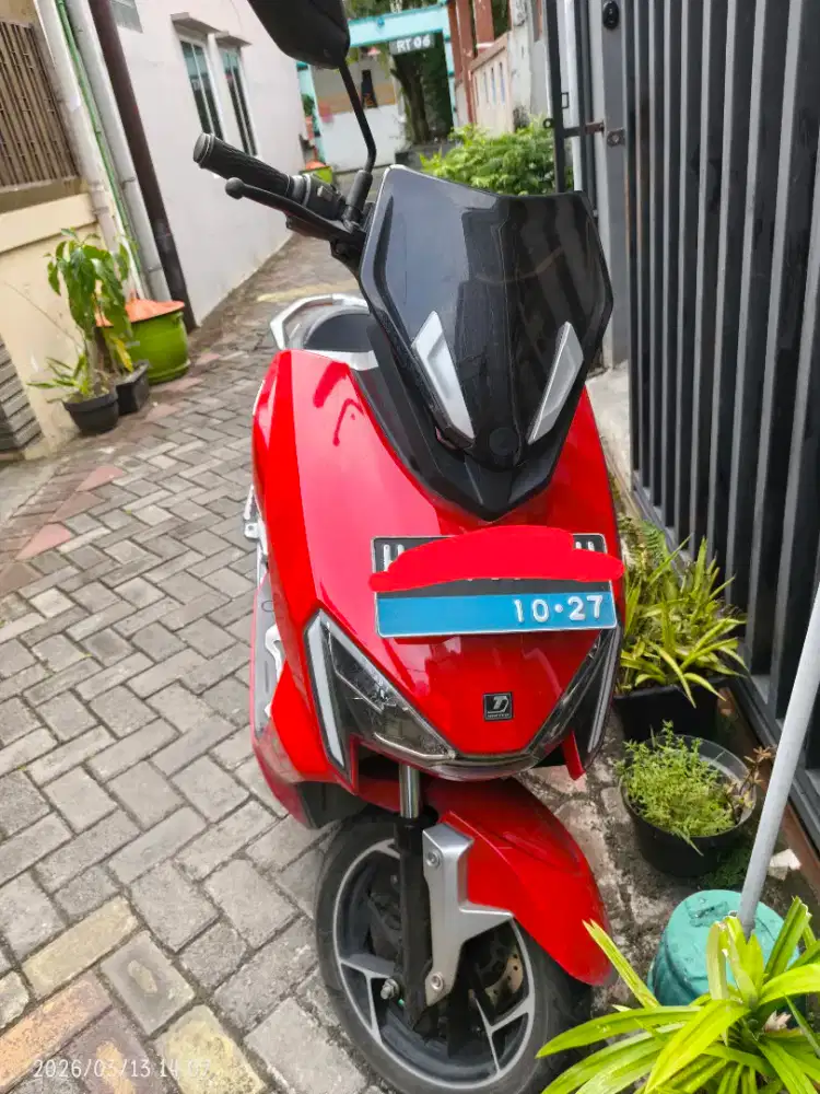 United T1800 motor listrik