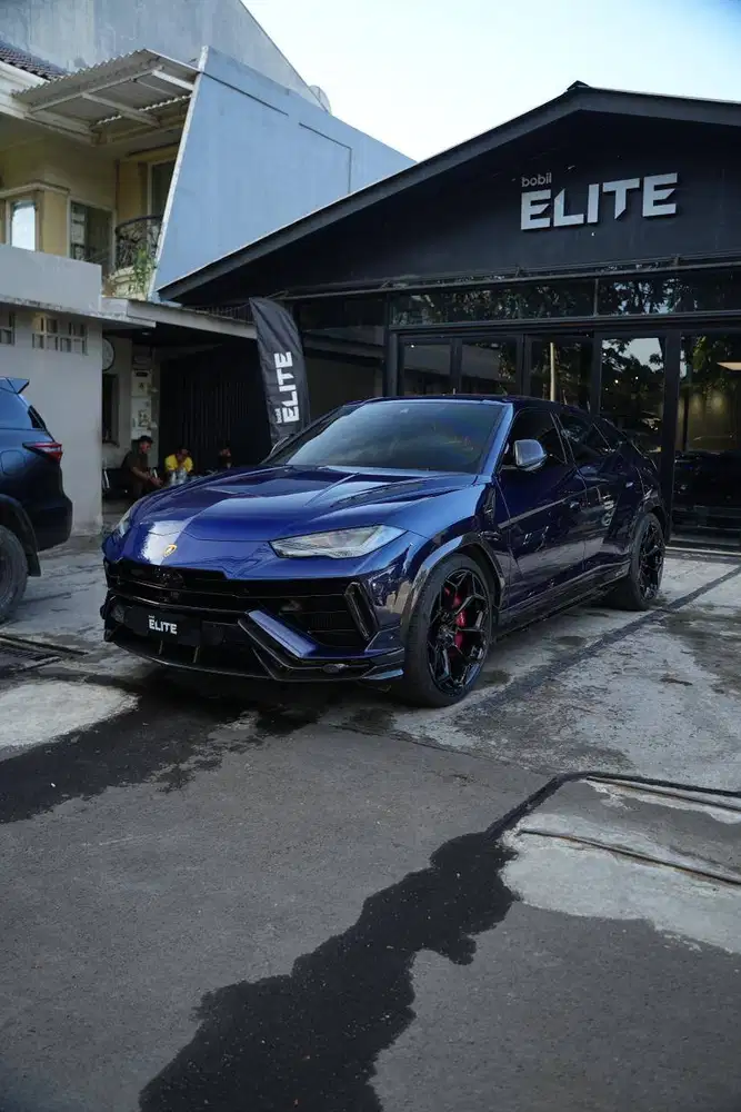 NIK 2023 Lamborghini Urus Performante Blu Astraeus