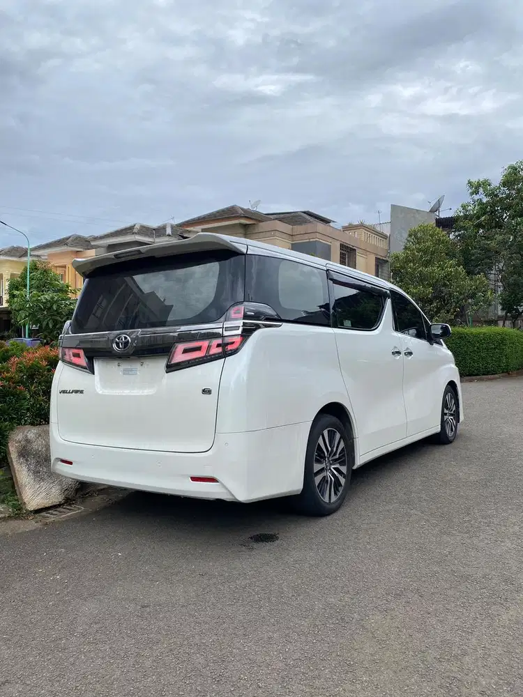 Toyota Vellfire 2018 Bensin
