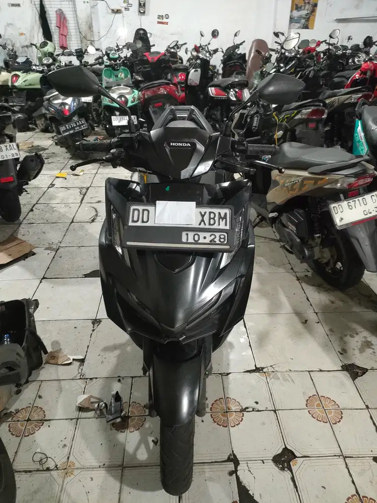 Honda Vario cbs 160cc 2023 hitam