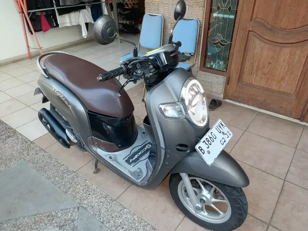 Honda Scoopy Stylish Ban Donat 2020 Abu-abu Pajak Hidup Mulus Nego