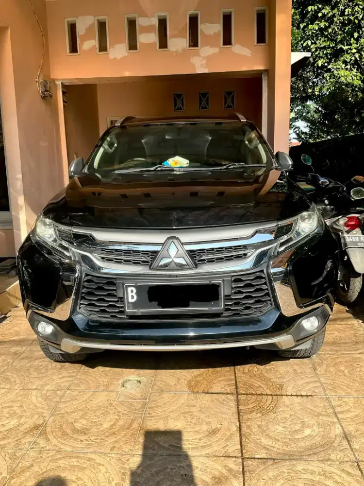 Pajero dakar AT 2.4 th 2016 km 89rb tgn1 antik