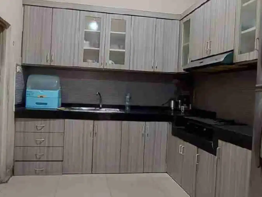 Rumah Pademangan 3 Lantai Minimalis Siap Huni Sangat Terawat