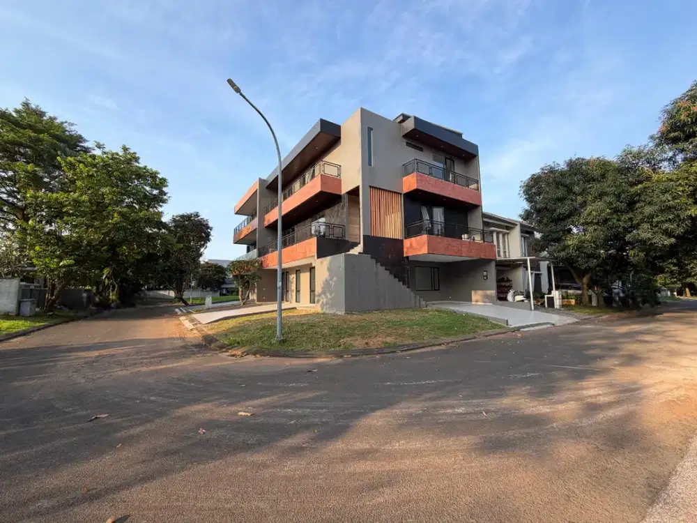 Di Jual Rumah Mewah Brand New Sutera Feronia Park, Alam Sutera