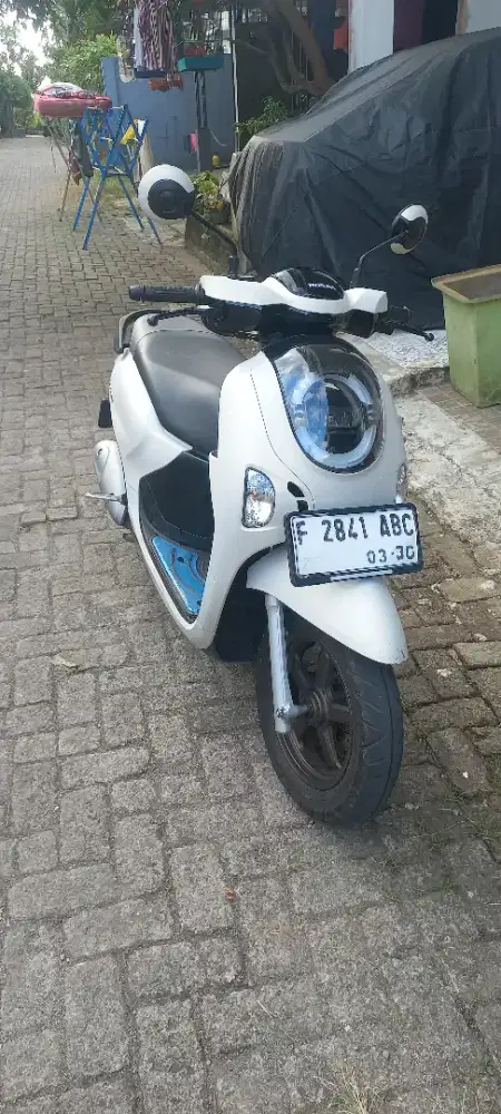 Scoopy Prestige keyles  03 - 2025