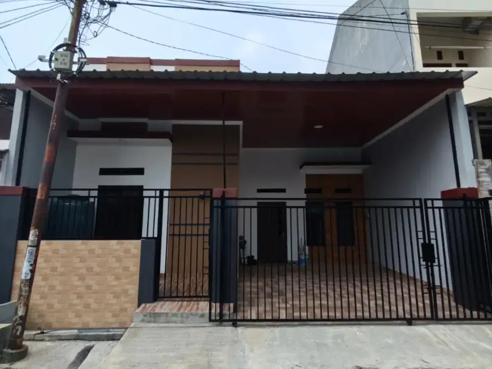 Rumah Bangunan Baru dan siap huni di Komplek Perumahan Pesona Anggrek Bekasi.