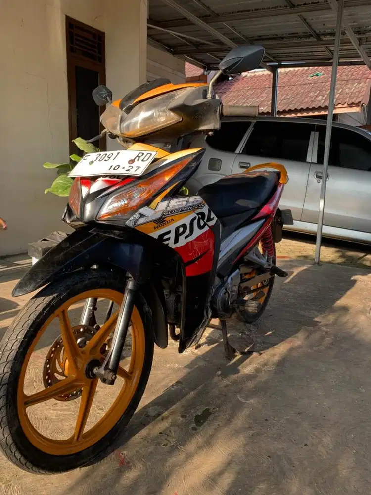 Jual motor Honda Blade 2012