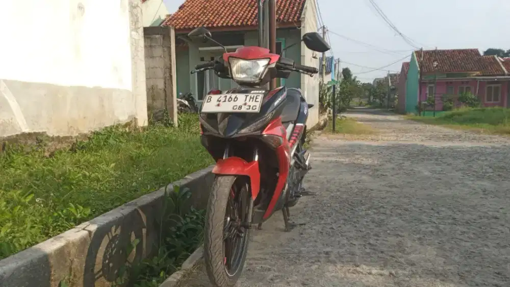 Di jual motor Jupiter MX king