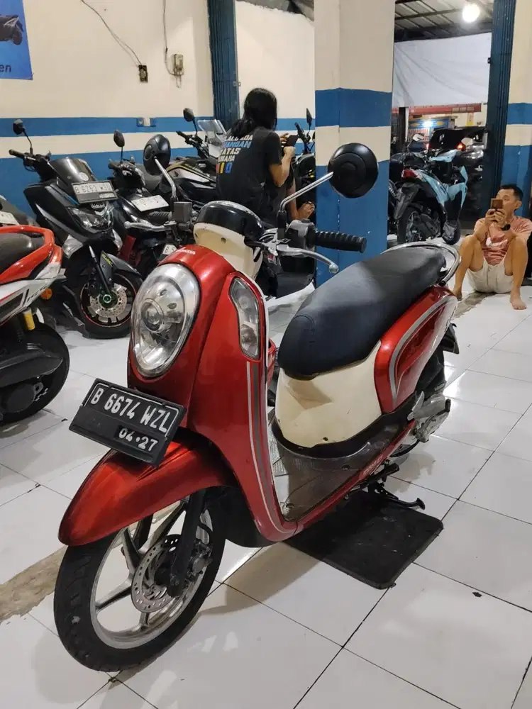 (Jual) Honda scoopy stylish 2016 pajak hidup