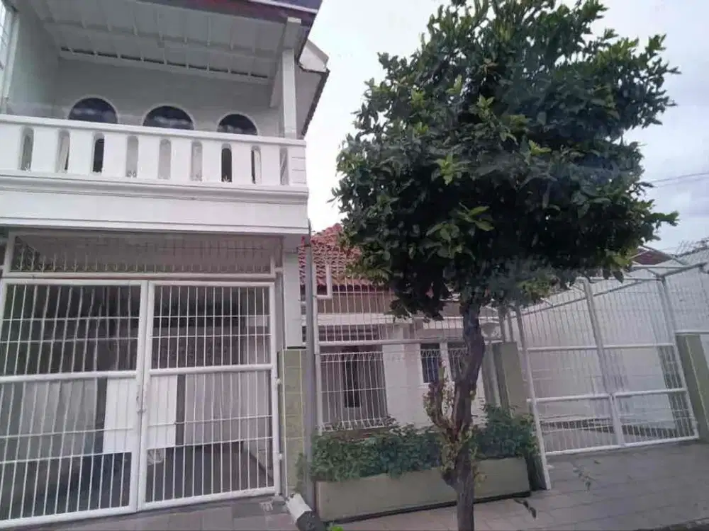 DiJual Rumah Sutorejo prima selatan