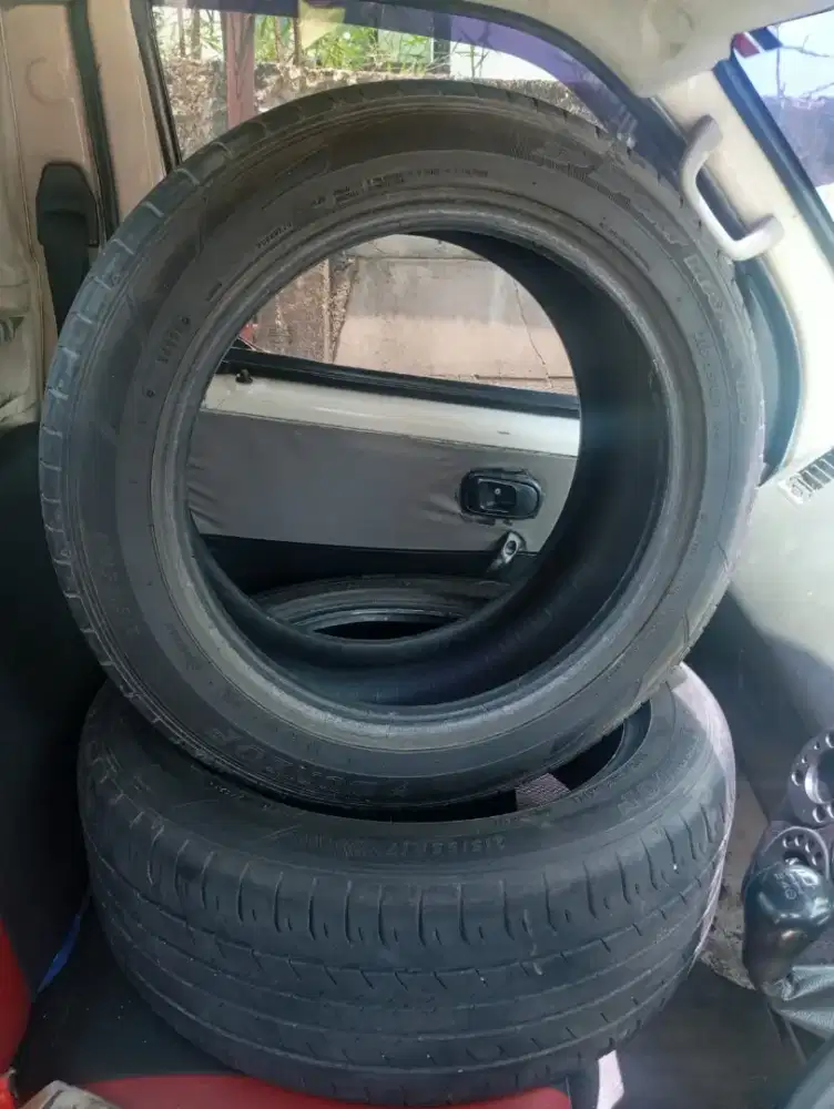DiJual Ban Mobil Dunlop 215/55R17