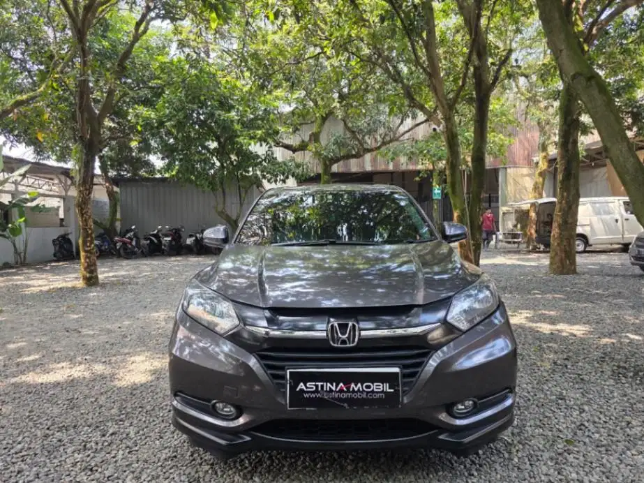 KM 50.000 Honda HRV 1.5 E CVT AT Matic 2018 ASTINA MOBIL No HR-V RS