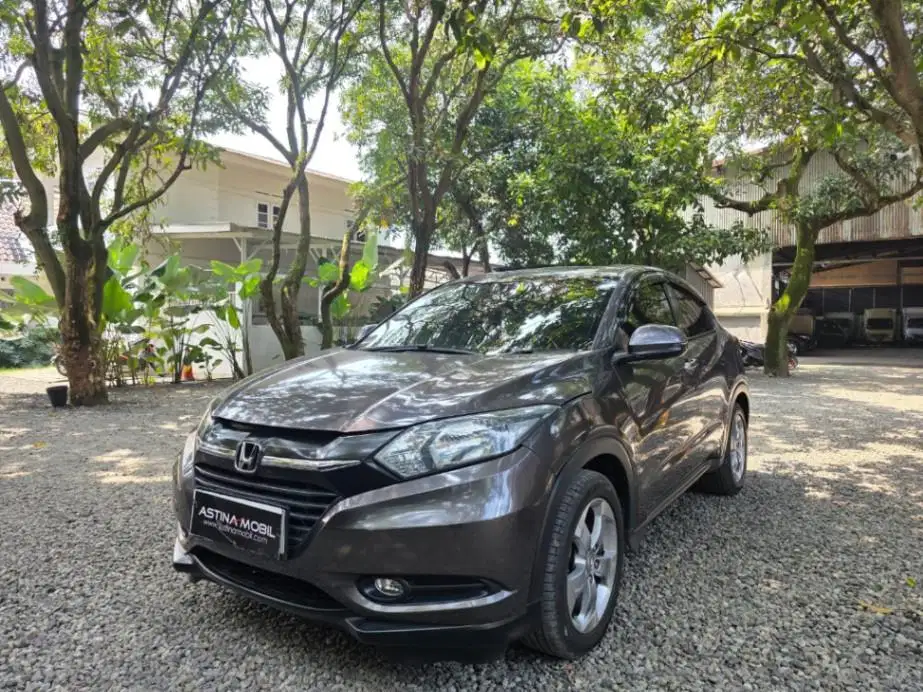 KM 50.000 Honda HRV 1.5 E CVT AT Matic 2018 ASTINA MOBIL No HR-V RS