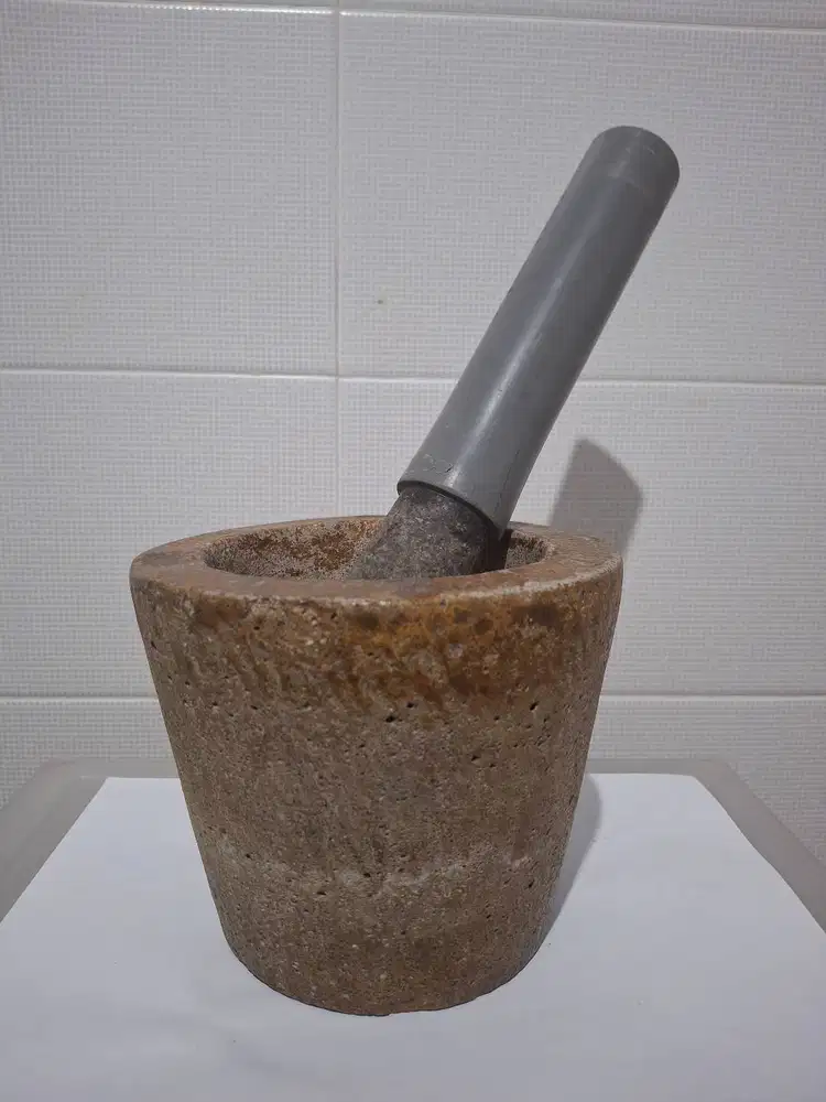 Batu cobek dan ulekan