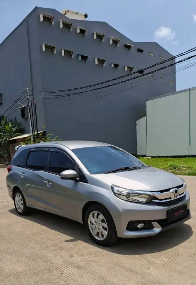 Honda Mobilio E CVT 2017 bekas murah