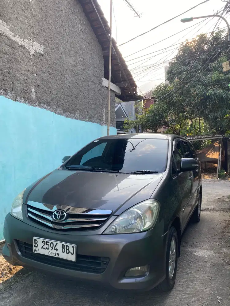 Innova 2.0 V 2009 SIAP PAKAI!