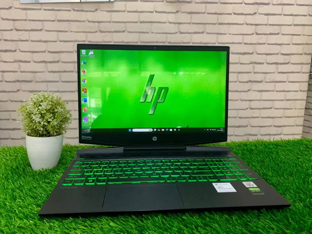 HP Pavilion Gaming DK1064TX Intel Core i5-10300H/ RAM 8GB/ SSD 512GB