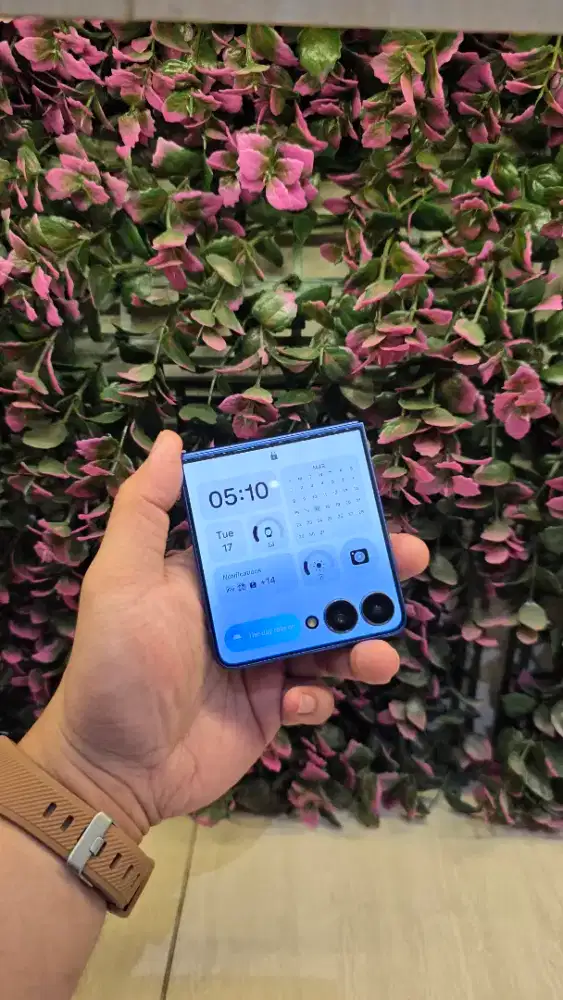 Samsung zflip 7 sein 512 garansi sampe agustus