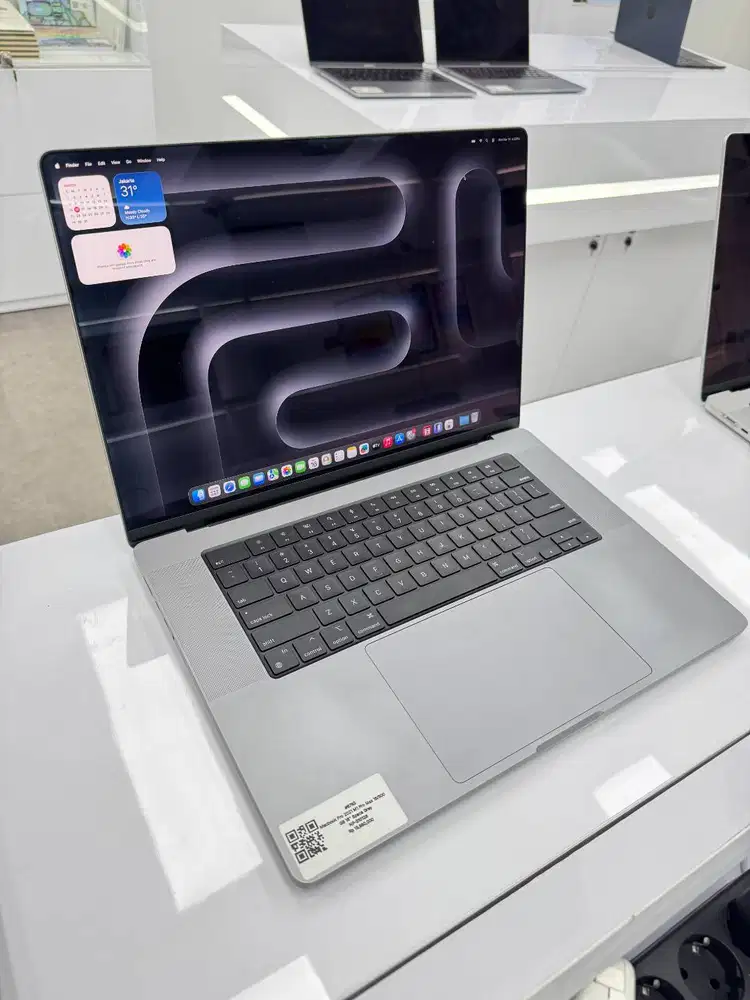 Macbook Pro 2021 M1 Pro [16/512GB]