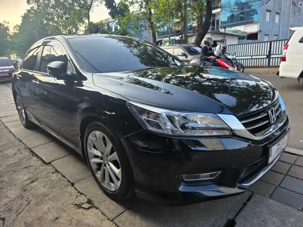 ACCORD VTIL AT MATIC 2013