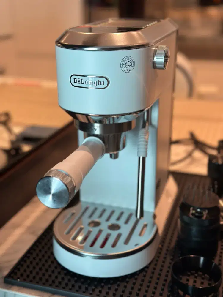 Delonghi Dedica Duo EC890 dan Grinder KG79