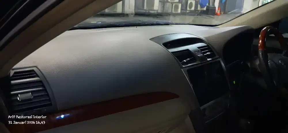 Reatorasi dasbord mobil