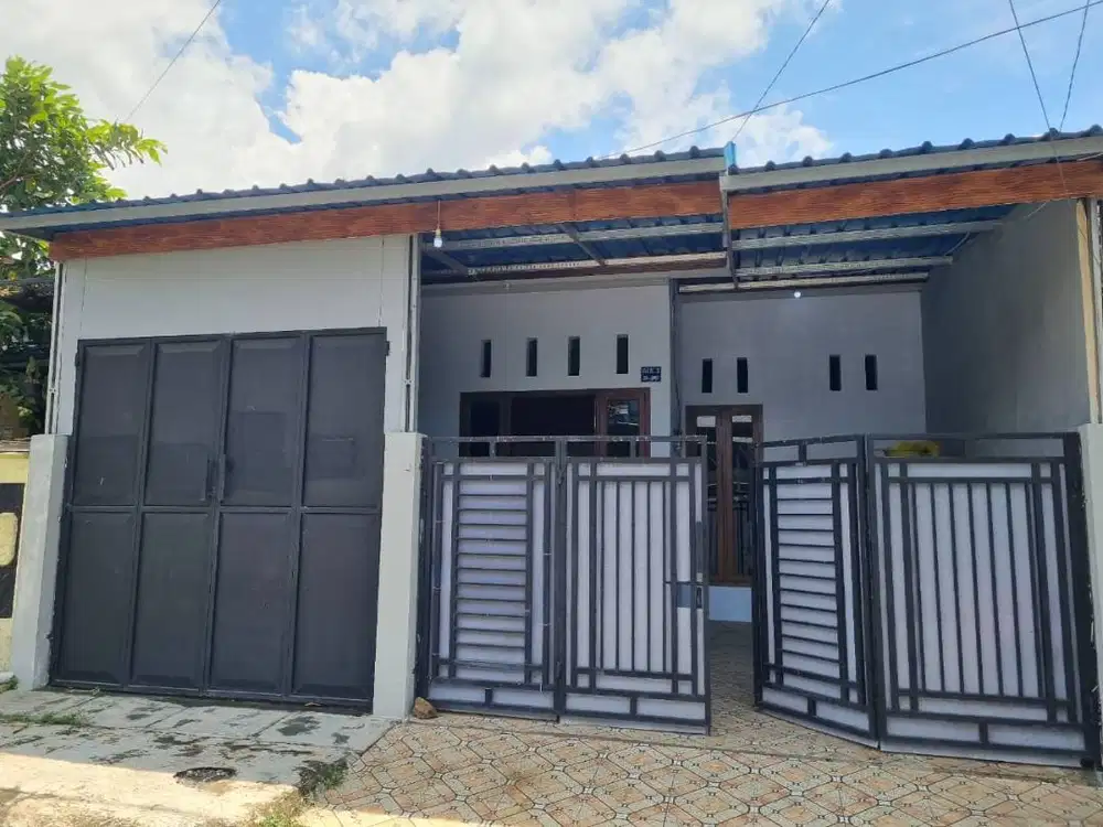 DI KONTRAK KAN RUMAH STRATEGIS, DEKAT DENGAN PELABUHAN KETAPANG