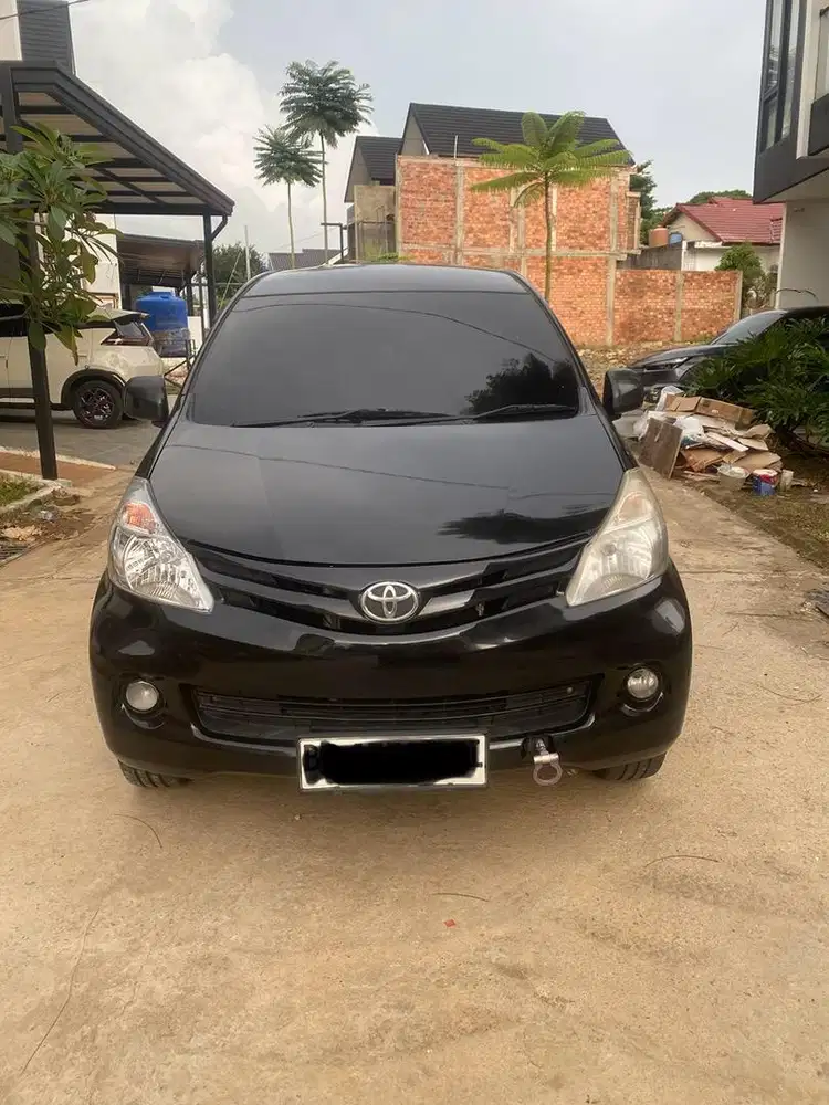 Toyota avanza (2015)