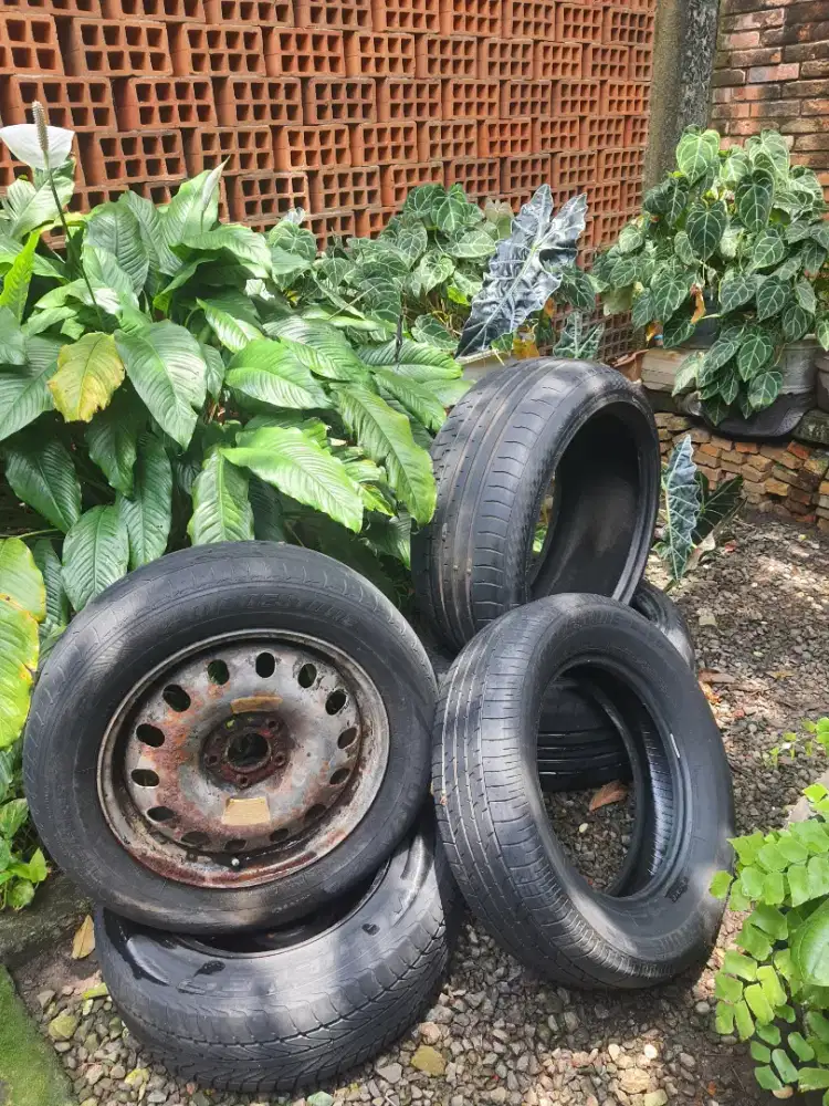 ban serep dan ban bekas