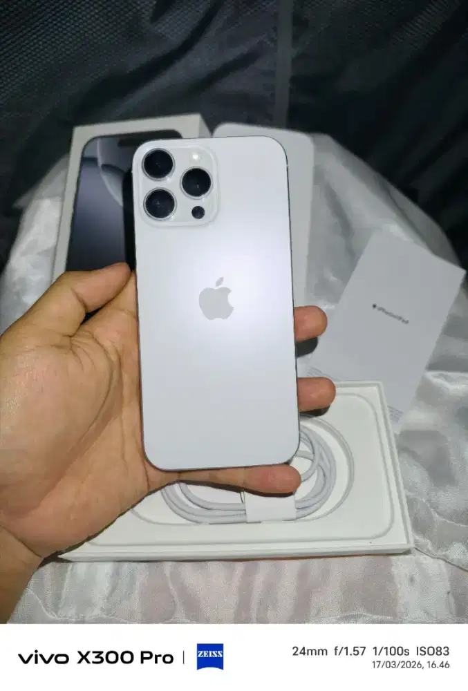 IPHONE 16 PRO MAX 512 GB BATTERY HEALTH 100%